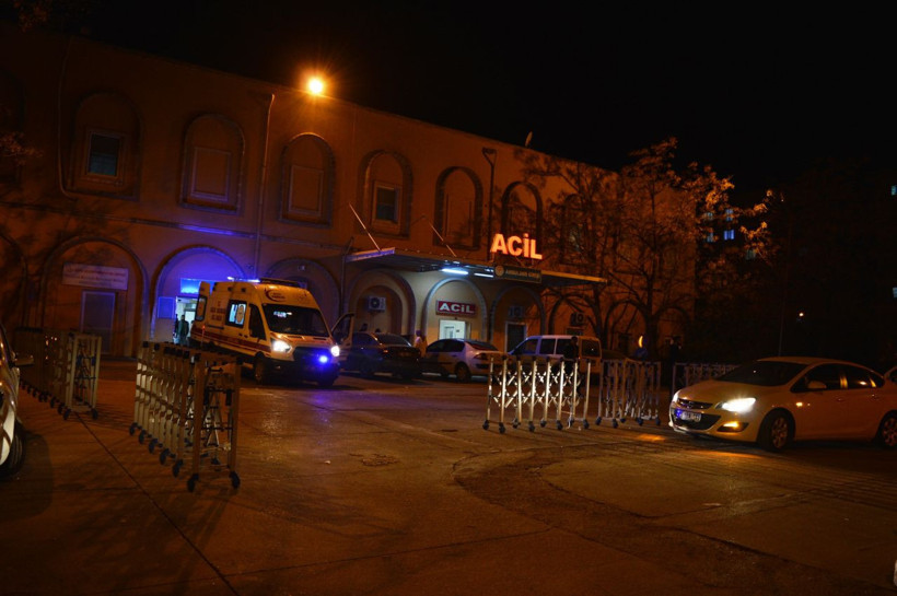 14 Şubat'ta eşiyle kavgası sonrası vuruldu, yaşam savaşını kaybetti - Resim: 4