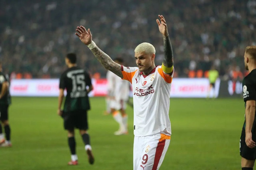 Spor yazarları Galatasaray’ı sert eleştirdi: “İcardi fantezisi tokat oldu!” - Resim: 3