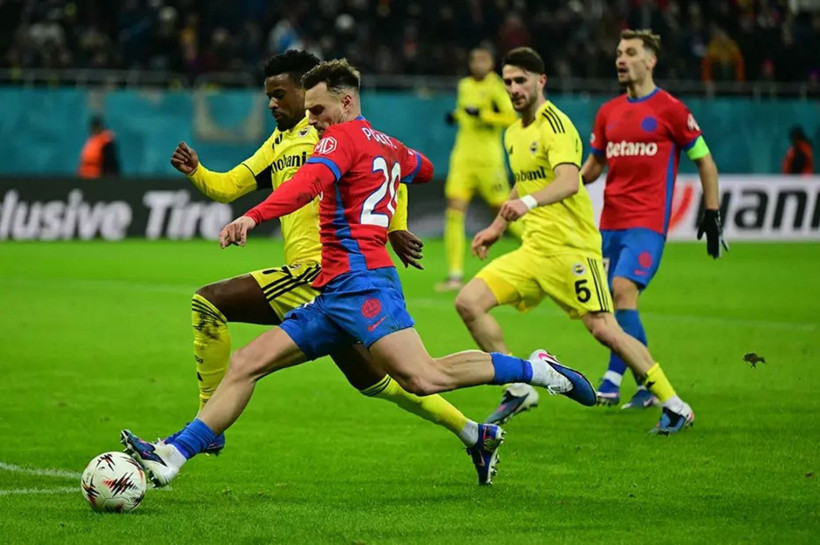 Fenerbahçe maçının ardından başkan çıldırdı: Son düdük çalar çalmaz 3 futbolcuyu gönderdi - Resim: 2