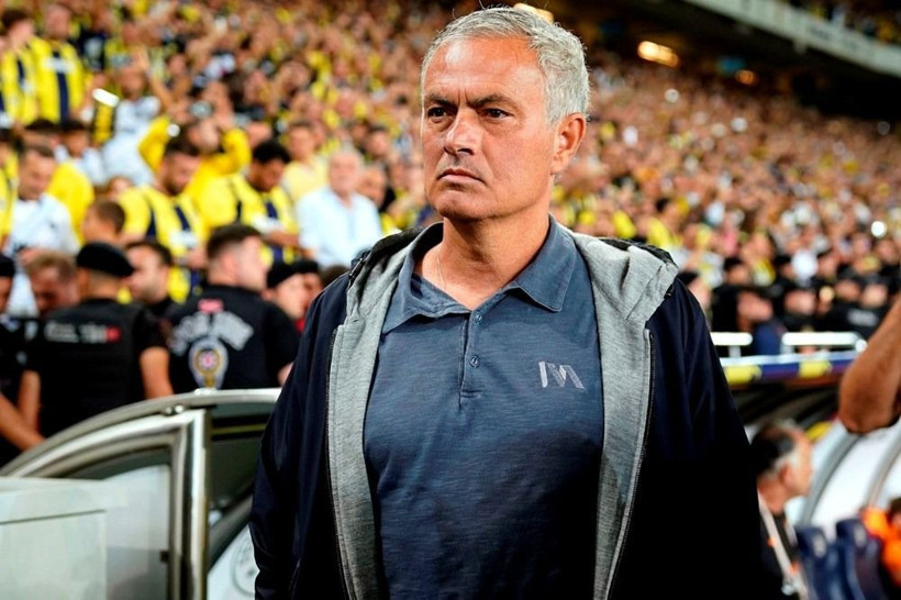 Mourinho'nun Okan Buruk'a hareketi dünya basınında: Marca'dan 2011'e flaş gönderme! - Fotoğraf: 13