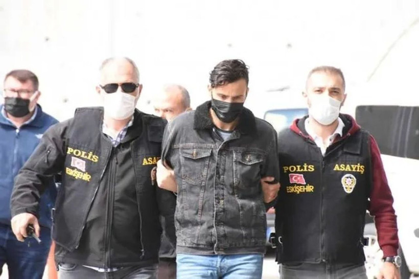 Emine Özkaya dosyası yeniden açıldı: Iraklı sevgilinin evinden 5 kişiye ait kan izi çıktı - Fotoğraf: 8