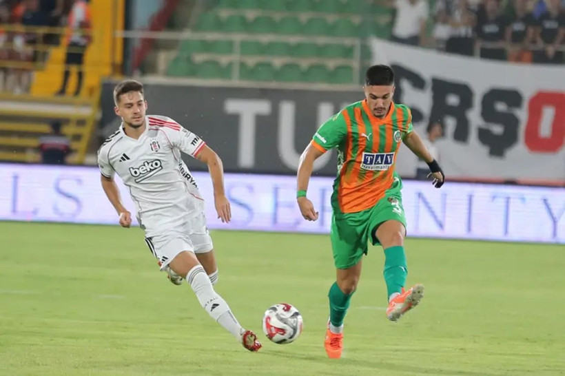 Sergen Yalçın Beşiktaş’ta ilk maçında mağlup oldu: “Bombayı kucağına bıraktılar!” - Fotoğraf: 3