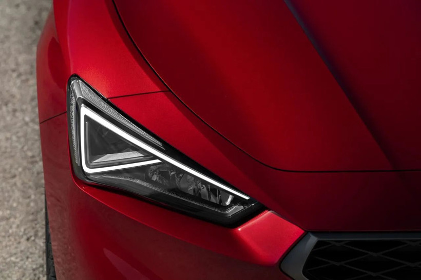 2021 model Seat Leon fiyatları düştü; Özellikleri ve fiyatını sizler için araştırdık - Resim: 3