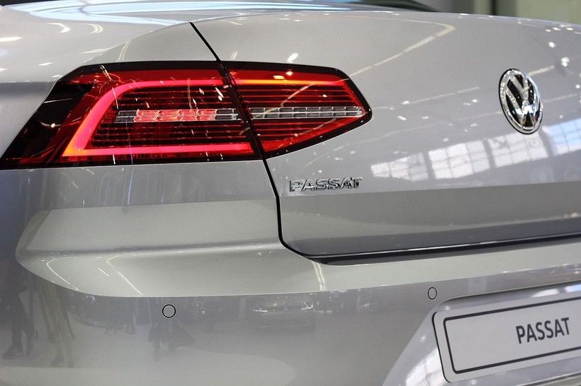 2021 model Volkswagen Passat fiyatları çıldırdı; Alman devi güncel listeyi abarttı - Resim: 4