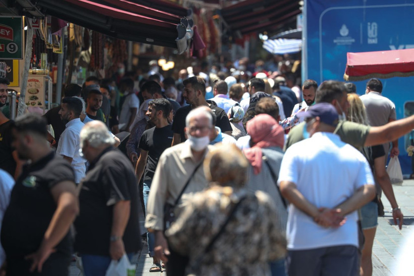 İstanbul İl Sağlık Müdürü Prof. Dr. Memişoğlu: Aşı olsanız da pozitif olabilirsiniz - Resim: 3