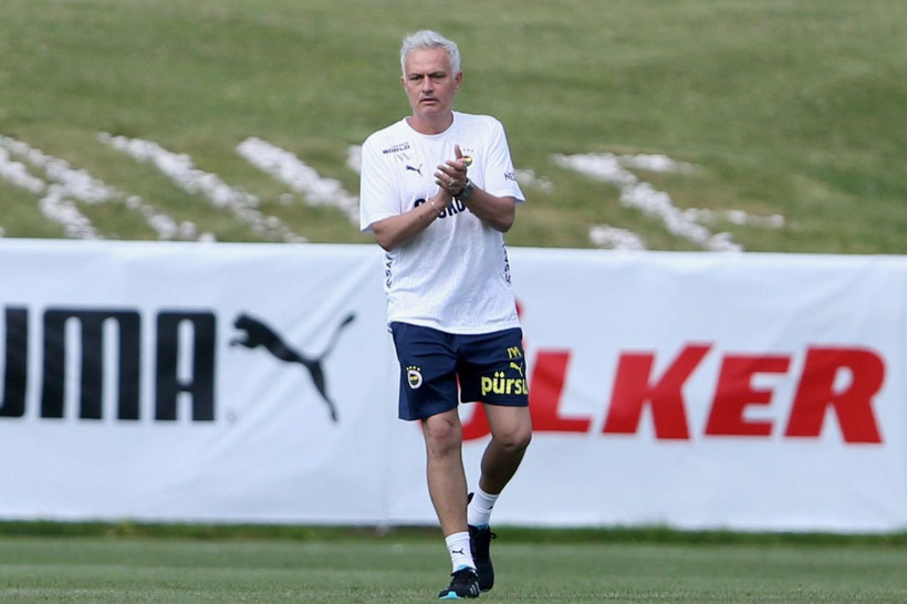 Fenerbahçe'den Beşiktaşlı ve Galatasaraylıları üzecek transferler: Mourinho iki süper yıldızı ikna etti! - Resim: 3