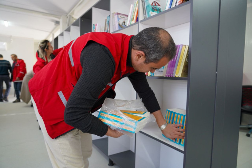 Kızılay'dan 85 bin öğrenciye eğitim yardımı - Resim: 4