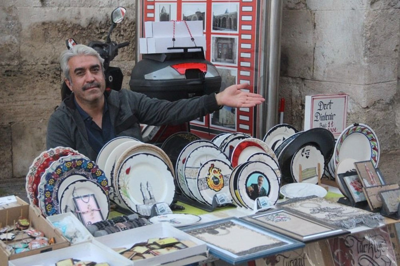 Ücret karşılığı dert dinliyor: Kadınlar 200, erkekler 1 TL - Resim: 3