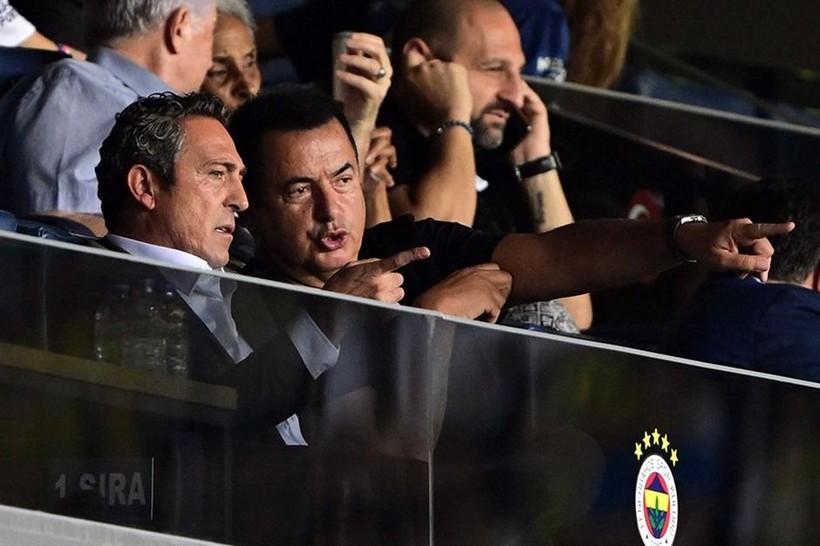 Acun Ilıcalı çılgına döndü: Trabzonspor-Fenerbahçe derbisi öncesi büyük kriz - Resim: 2