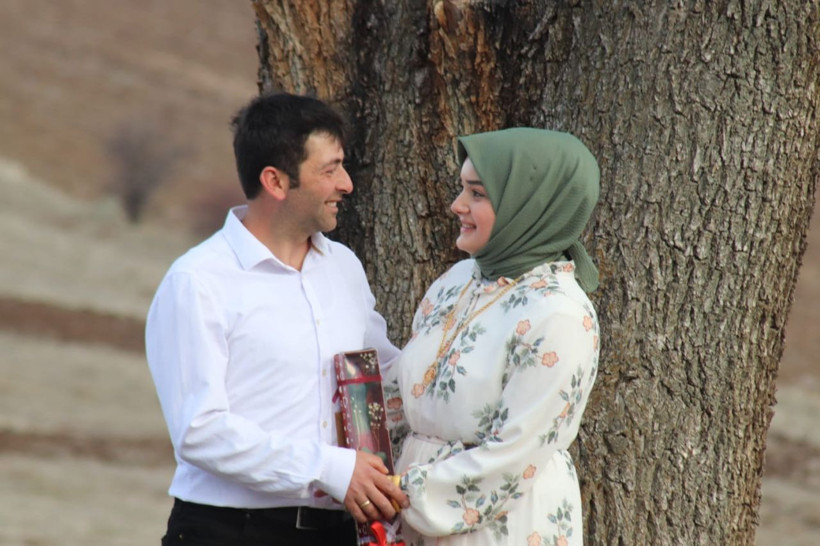 Evlenme teklifini sanata dönüştüren Çorumlu çiftçi - Resim: 2