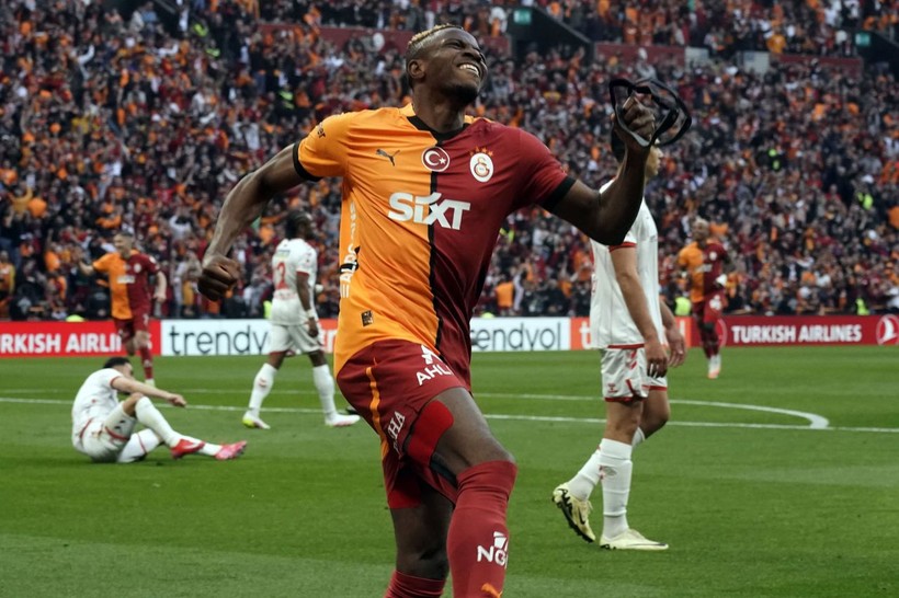 Victor Osimhen’den tarihi rekor! - Resim: 4