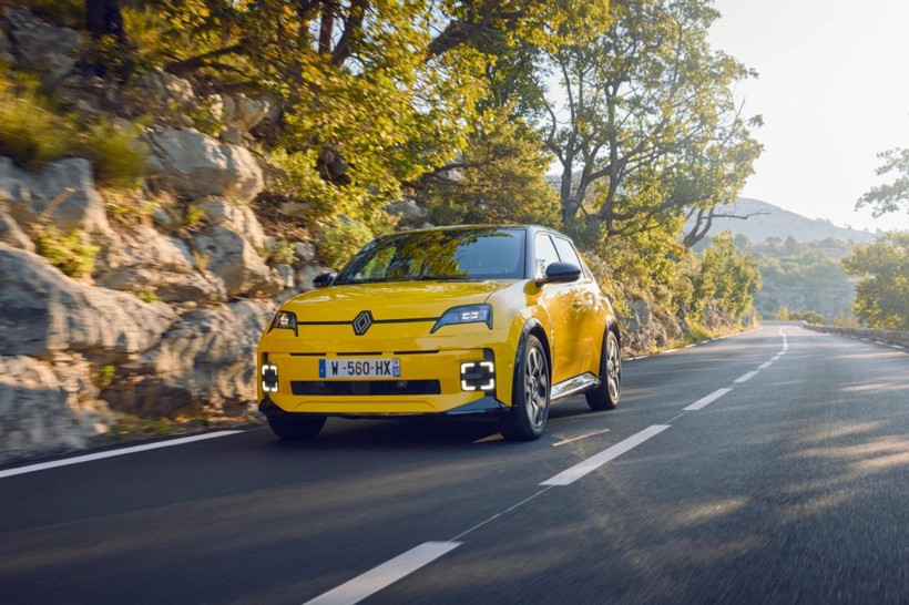 Renault 5 E-Tech Türkiye’de:  1 milyon 450 binden satışlar başladı - Resim: 2