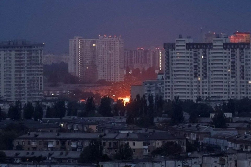 Savaşın en büyük saldırısı: Kiev'e bombalar yağdı - Resim: 4