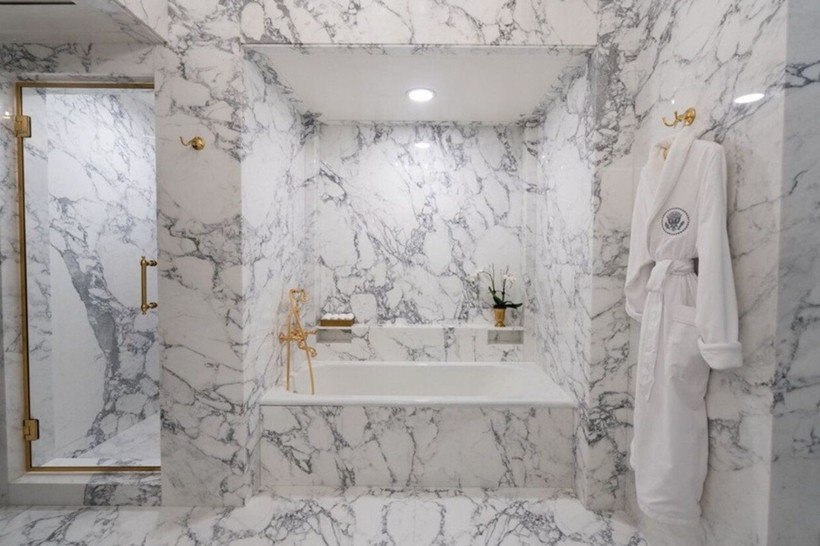 Trump hükümet kapalıyken Beyaz Saray’daki banyoyu yeniledi! - Resim: 1