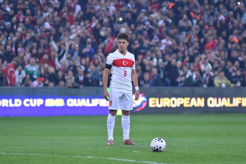 Milliler Bursa’da şov yaptı: Bulgaristan’ı 2 golle geçip play-off’a adını yazdırdı! - Resim: 1