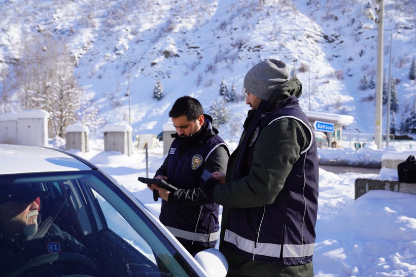 Tunceli'de düzensiz göçle mücadelede huzur uygulaması yapıldı - Resim: 3