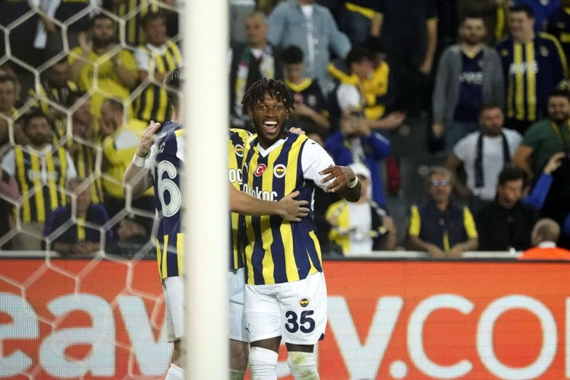 20 dakika topa dokunmadı, futbolu unutmuş! - Fotoğraf: 4