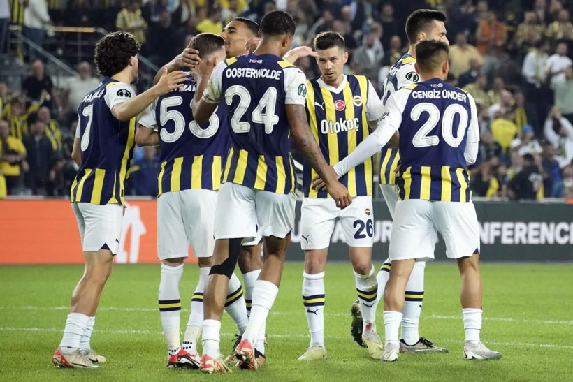 20 dakika topa dokunmadı, futbolu unutmuş! - Fotoğraf: 14
