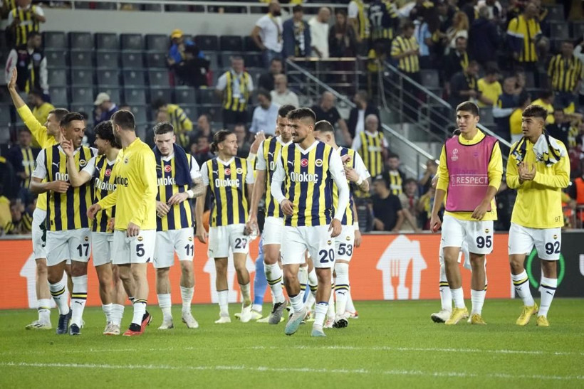 20 dakika topa dokunmadı, futbolu unutmuş! - Fotoğraf: 9