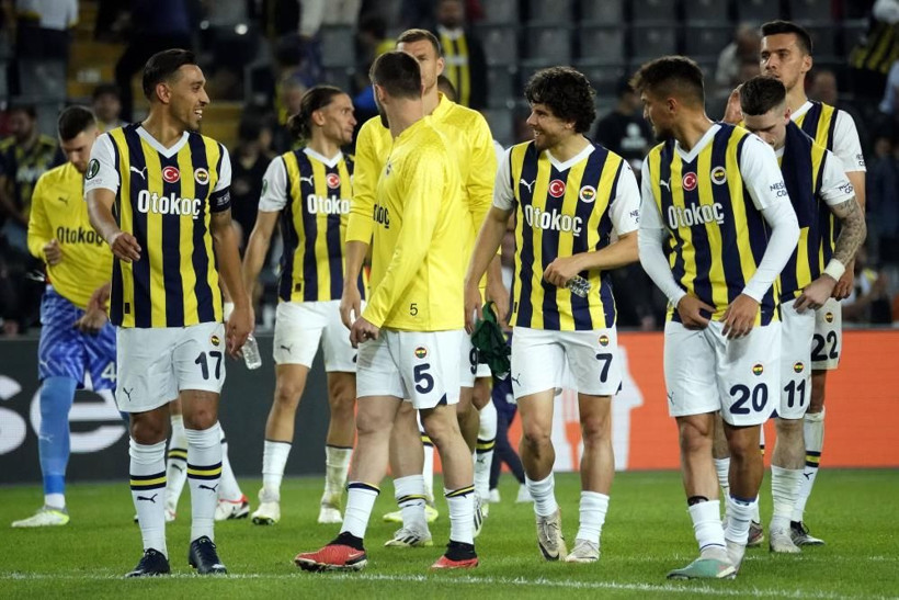 20 dakika topa dokunmadı, futbolu unutmuş! - Fotoğraf: 8