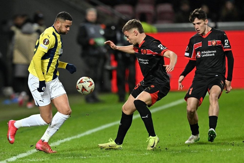 Fenerbahçe Alanyaspor deplasmanına çıkıyor: Muhtemel 11'ler belli oldu - Fotoğraf: 5