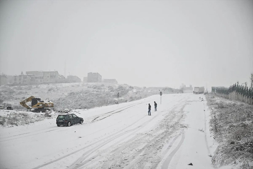 İstanbul dahil 3 şehre sarı alarm verildi! Fırtına, çığ, buzlanma, don… - Fotoğraf: 8