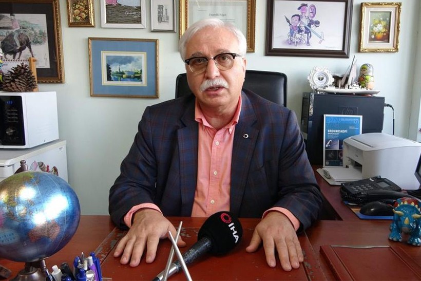 Koronavirüs Bilim Kurulu üyesi Prof. Dr. Tevfik Özlü: Açık havada maskenin anlamı kalmadı - Resim: 1