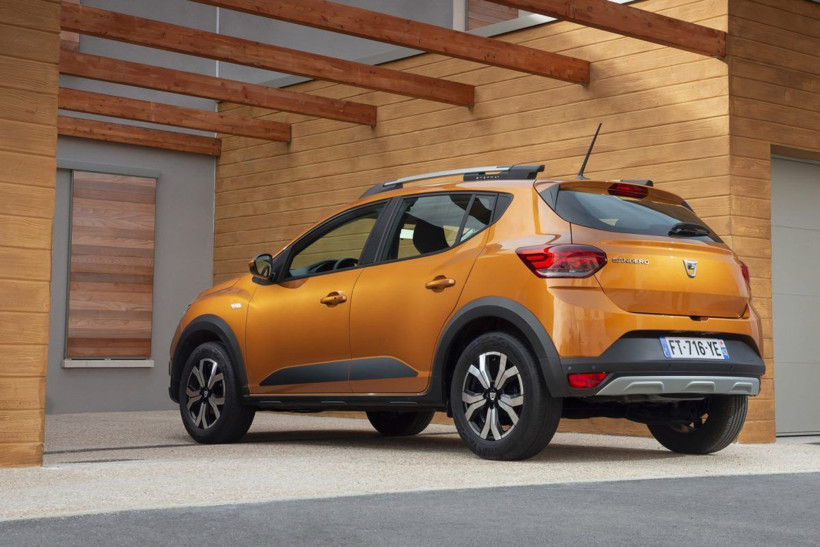 Dacia direniyor: 475 bin liradan satacak! - Resim: 2