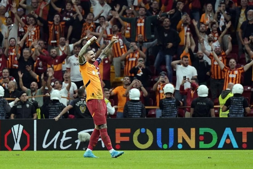Napoli'den Osimhen telefonu! İbrahim Hatipoğlu'nu aradı, görüşmeye İstanbul'a geliyorlar - Resim: 2
