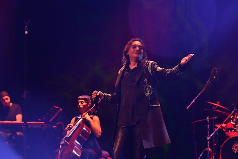 Kurtlar Vadisi dizisinin müzikleriyle hafızalara kazınmıştı! Gökhan Kırdar apar topar hastaneye kaldırıldı! - Resim: 2