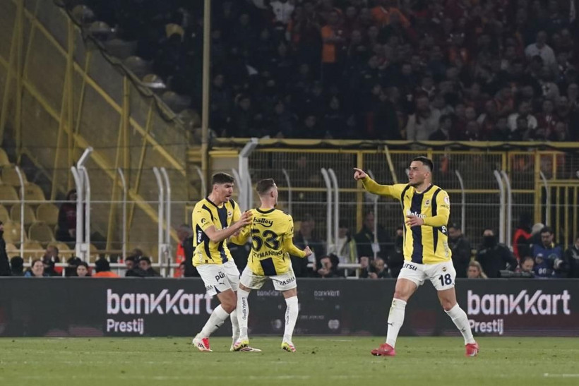 Galatasaray, Kadıköy’den yarı final biletini kaptı: Fenerbahçe’yi 2-1’le geçti - Resim: 3