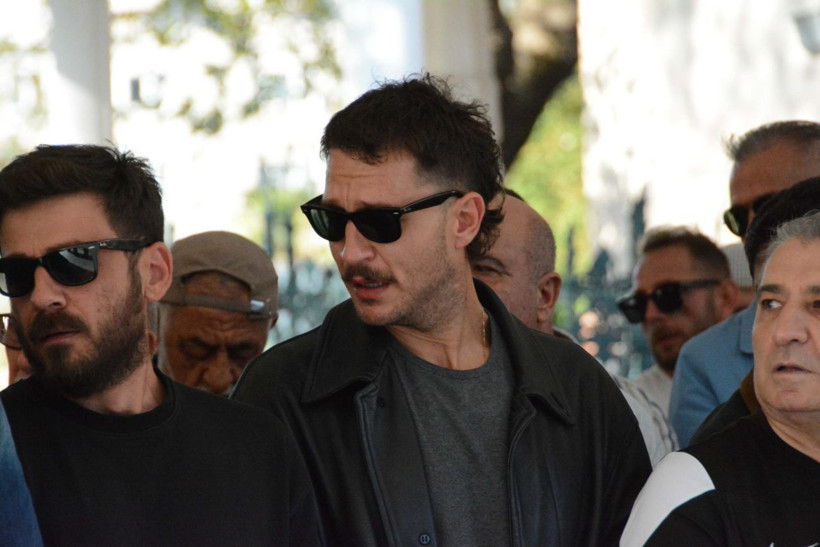 Oyuncu Uraz Kaygılaroğlu'nun acı günü - Resim: 1