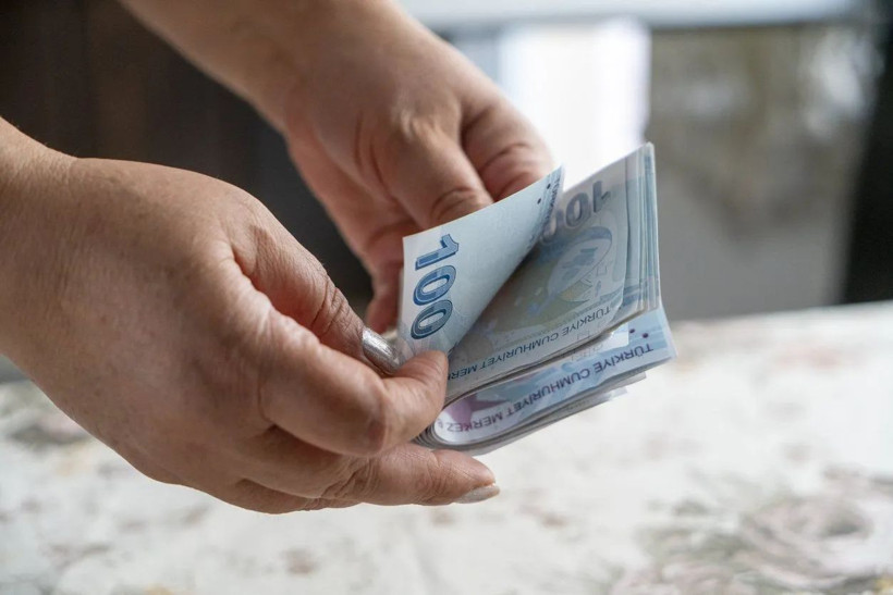 SGK Uzmanı Karakaş: “Memur ve emekliye refah payı yok, sadece zorunlu güncelleme” - Resim: 1