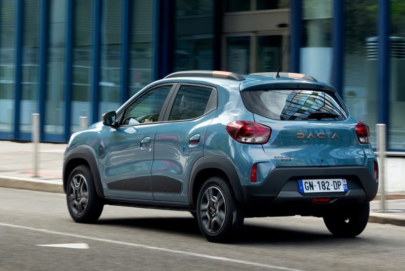 Dacia bu kez yıktı geçti! 885 bine satıyor - Resim: 4