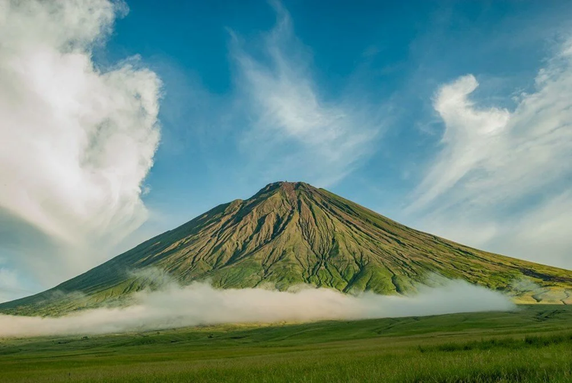 Dünyanın en ölümcül gölü! Temas edenler taşlaşıyor... - Resim: 2