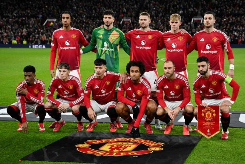 Avrupa Ligi maçına Altay Bayındır damgası: Türk futbolcuyla pozisyonu gündem oldu, kahraman ilan edildi - Resim: 1