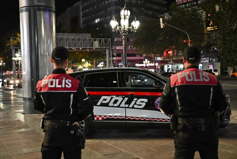 Polis aracı Togg Kızılay Meydanı'nda görevde - Resim: 2