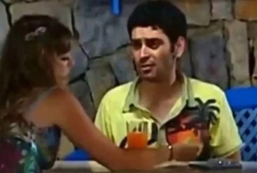 Uzak Şehir'in Cihan'ı... Ozan Akbaba fenomen dizide de rol almış! Gençlik hali sosyal medyada gündem oldu - Resim: 4