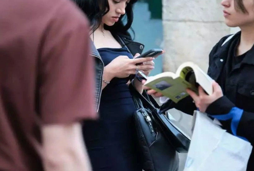 Bakanlık netleştirdi: Cep telefonunda taksit düzenlemesi hangi ürünleri kapsıyor? - Fotoğraf: 5
