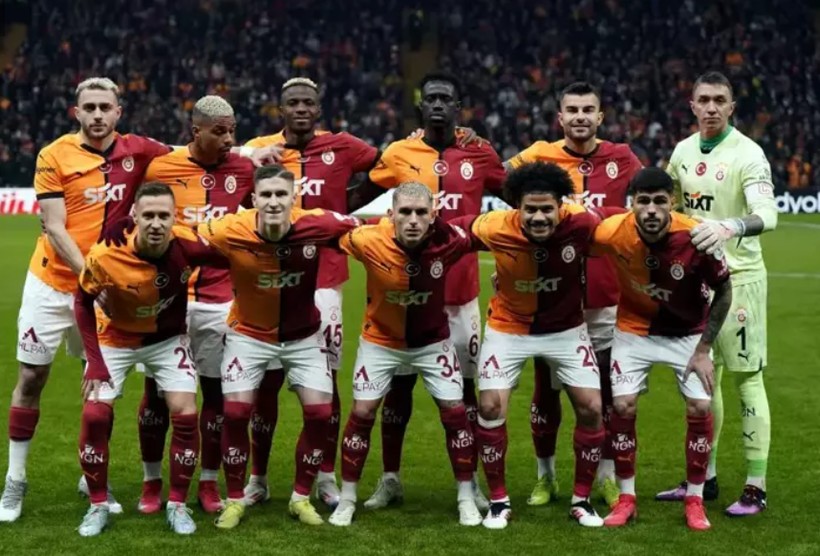 Okan Buruk ile yollar ayrılıyor! 'Hak etmiyor' deyip bombayı patlattı - Resim: 1
