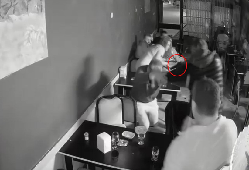 Burdur'da cinayet işlenen mekan kapatıldı, silah gömülü bulundu - Resim: 4