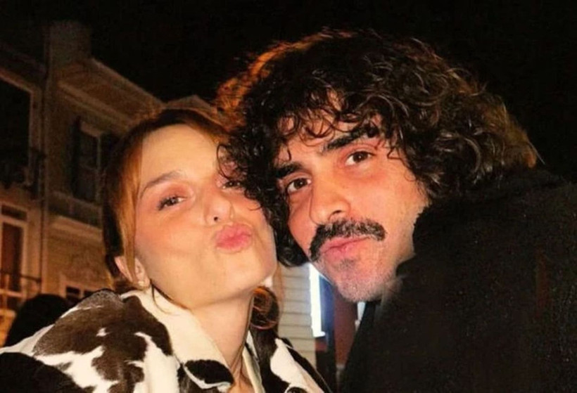 Nilperi Şahinkaya sevgilisiyle tanışma hikayesini ilk kez anlattı - Resim: 2