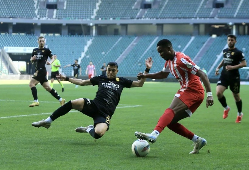 1. Lig'de 11 gollü maç: Boluspor'dan tarihi galibiyet - Resim: 1