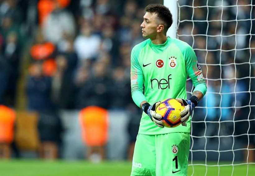 Galatasaraylı futbolcu Okan Buruk ile görüştü: Flaş sözlerle sezon sonunu işaret etmiş! - Resim: 1