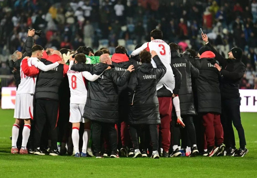 Dünya Kupası'nın yayınlanacağı kanal belli oldu; 24 yıl sonra gelen zafer - Fotoğraf: 5