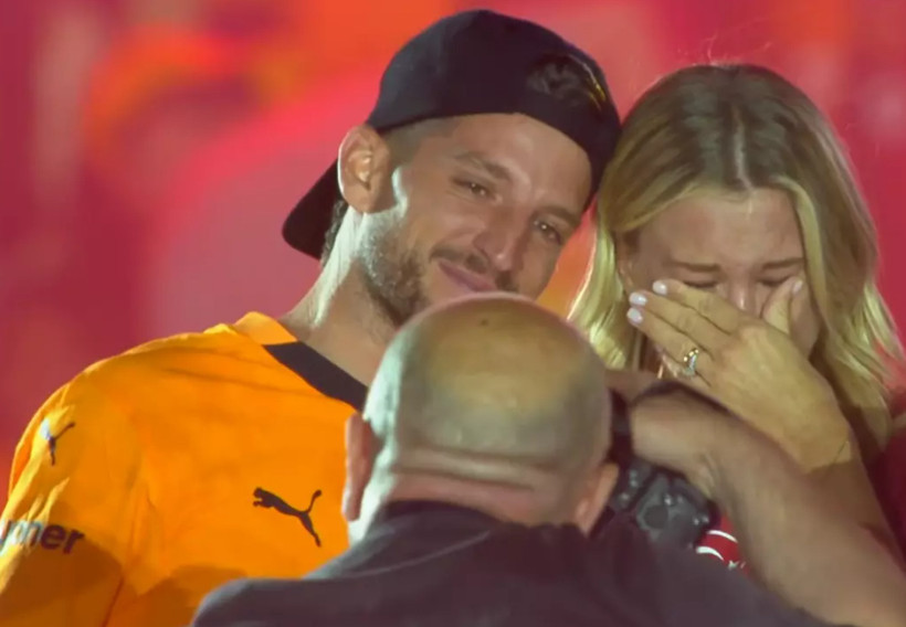Galatasaray, 25. şampiyonluk kupasını aldı! Yenikapı'da taraftar rekoru kırıldı - Fotoğraf: 20