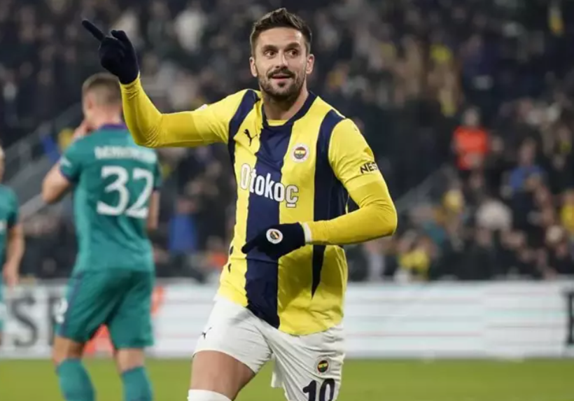 Fenerbahçe'ye talih kuşu kondu! Avrupa'nın dev kulüpleri peşinde - Fotoğraf: 5