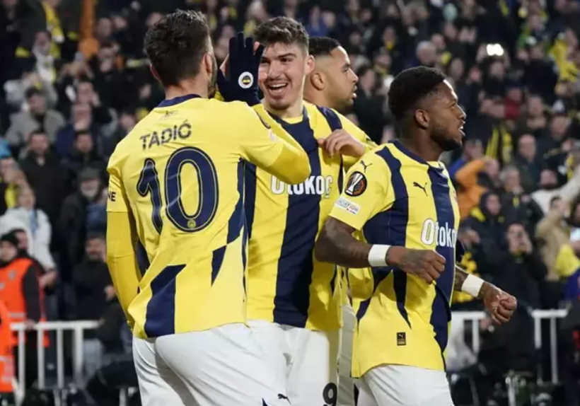 Fenerbahçe'ye talih kuşu kondu! Avrupa'nın dev kulüpleri peşinde - Fotoğraf: 6