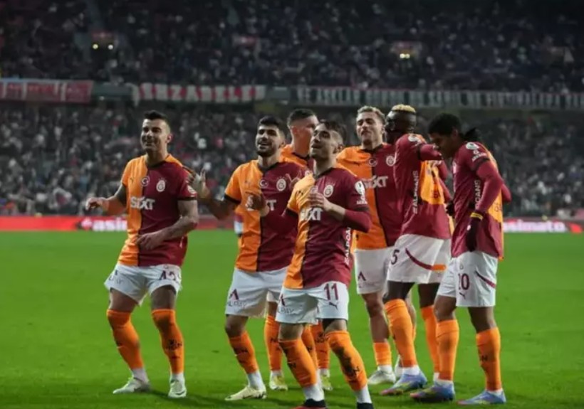 Galatasaray'dan Victor Osimhen ayrılıyor; Sonunda dayanamayıp itiraf etti - Resim: 1