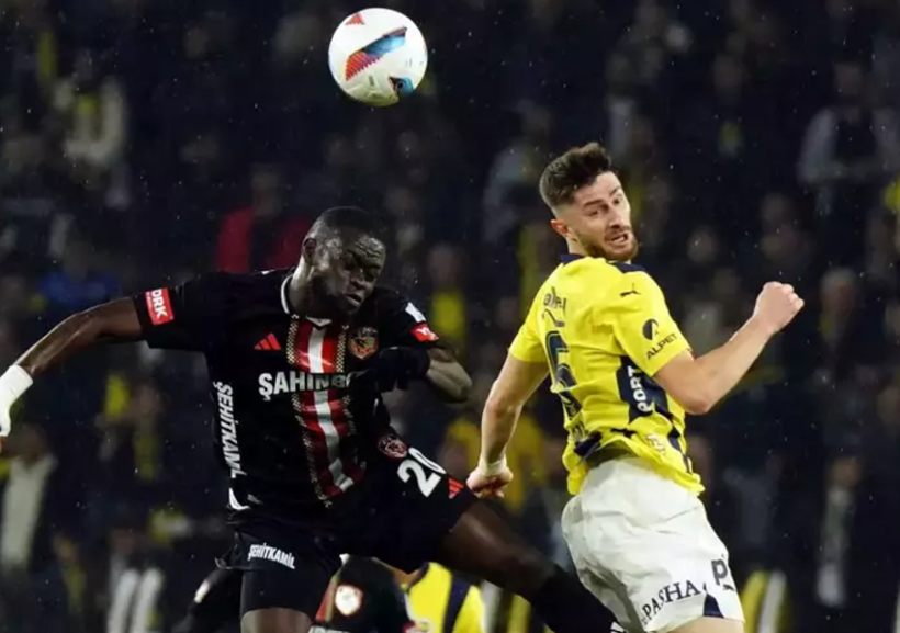 Fenerbahçe'de Saint-Maximin krizi: Kulağının çekilmesi gerek! - Fotoğraf: 5